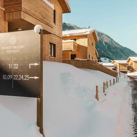 _nival_ _ Freistehendes Chalet Im